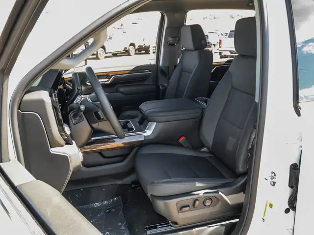 2026 GMC Sierra 3500HD SLE - Photo 14