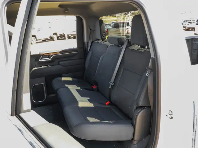 2026 GMC Sierra 3500HD SLE - Photo 16