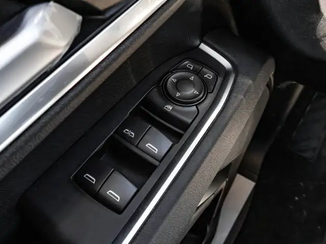 2026 GMC Sierra 3500HD SLE - Photo 19
