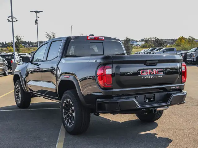 2026 GMC Canyon AT4 - Photo 6
