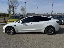 2022 Tesla Model 3 Long Range - Photo 2