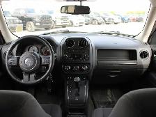 2017 Jeep Patriot North Edition  AWD | Heated Seats | - Photo 4