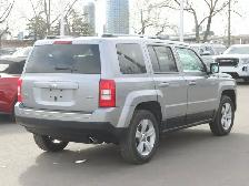 2017 Jeep Patriot North Edition  AWD | Heated Seats | - Photo 10