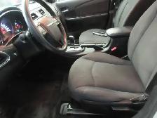 CHRYSLER 200 2011 AUTOMATIQUE BAS PRIX 193700 KM - Photo 5