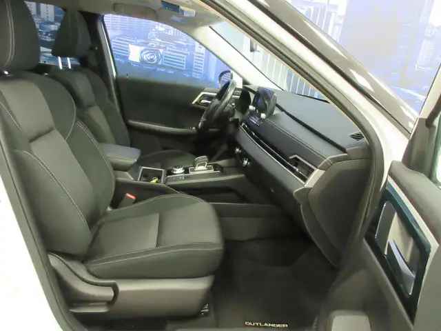 MITSUBISHI OUTLANDER 2022 SE S-AWC 7 PASSAGERS TOIT PANORAMIQUE - Photo 27