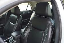 2022 Chrysler 300 Touring L | LEATHER |KEYLESS | - Photo 9