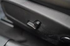 2022 Chrysler 300 Touring L | LEATHER |KEYLESS | - Photo 11