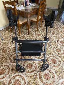 Zeler Upright Walker