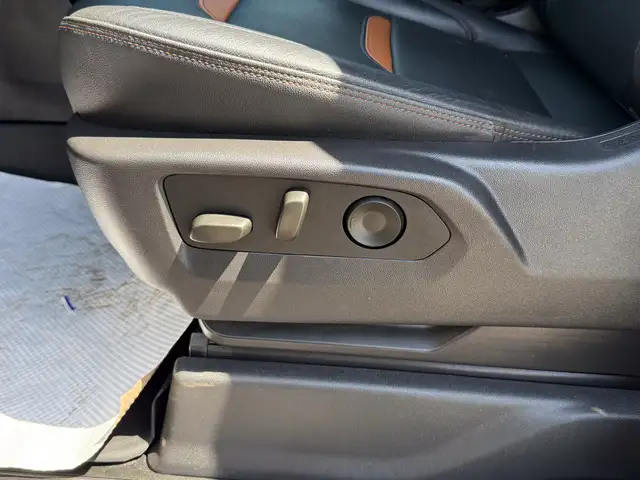 2024 GMC Sierra 1500 AT4 - Photo 24