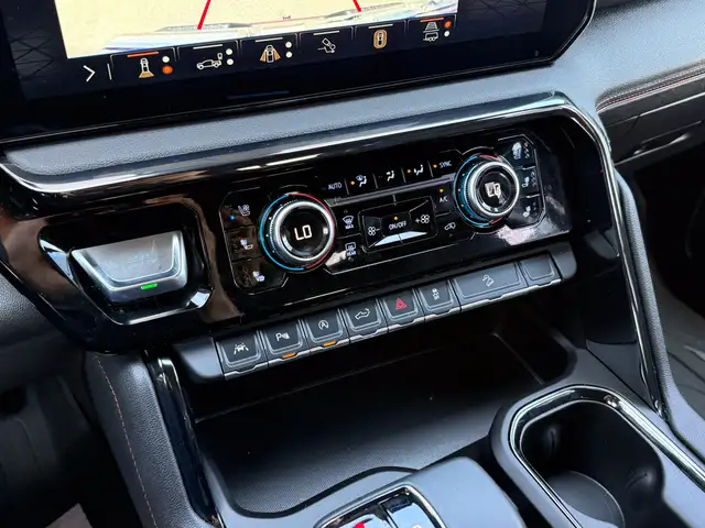 2024 GMC Sierra 1500 AT4 - Photo 30