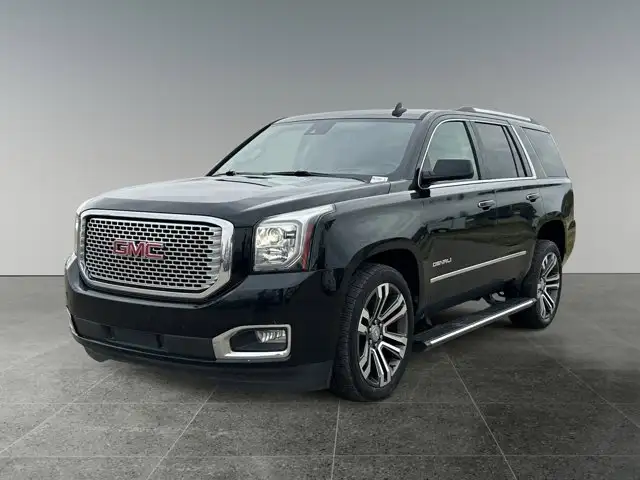 2017 GMC Yukon Denali / AWD