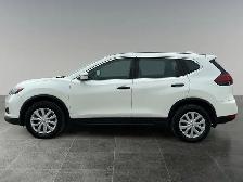 2018 Nissan Rogue S / AWD - Photo 2