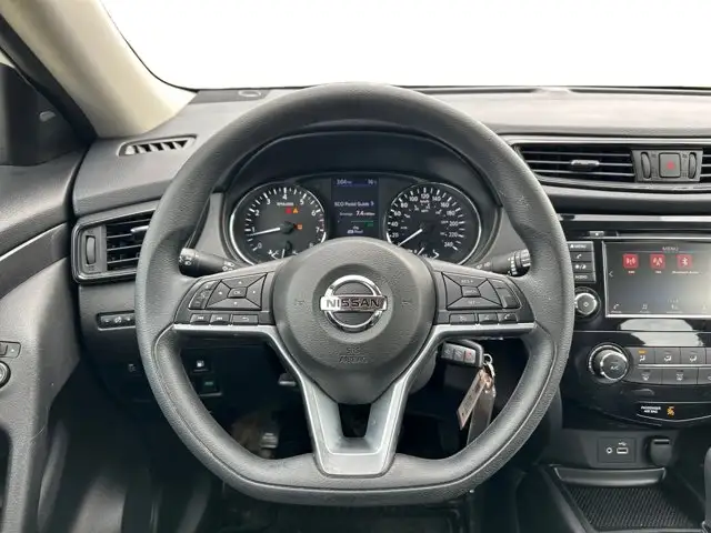 2018 Nissan Rogue S / AWD - Photo 12