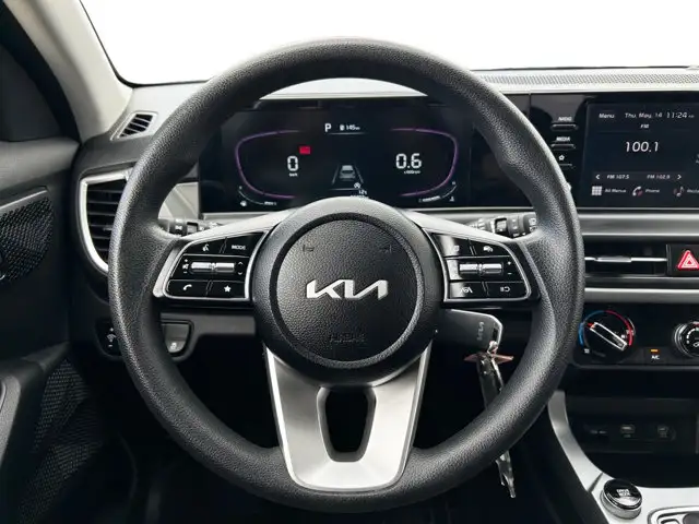 2024 Kia Seltos LX / FWD - Photo 14