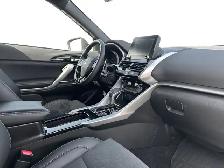 2023 Mitsubishi Eclipse Cross SE/ 4WD - Photo 17