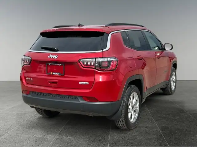 2025 Jeep Compass North /4WD - Photo 7