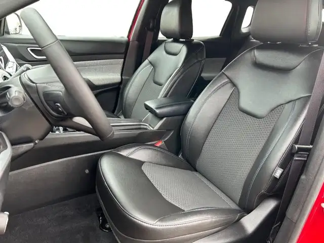 2025 Jeep Compass North /4WD - Photo 12