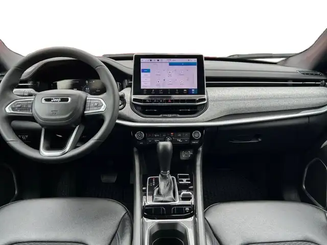 2025 Jeep Compass North /4WD - Photo 13