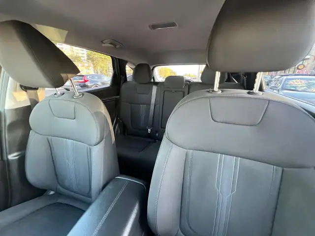 2022 Hyundai Tucson BACK CAM- HEATED SEATS-BLUETOOTH & MORE! - Photo 19