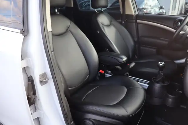 2014 Mini Countryman - Photo 17