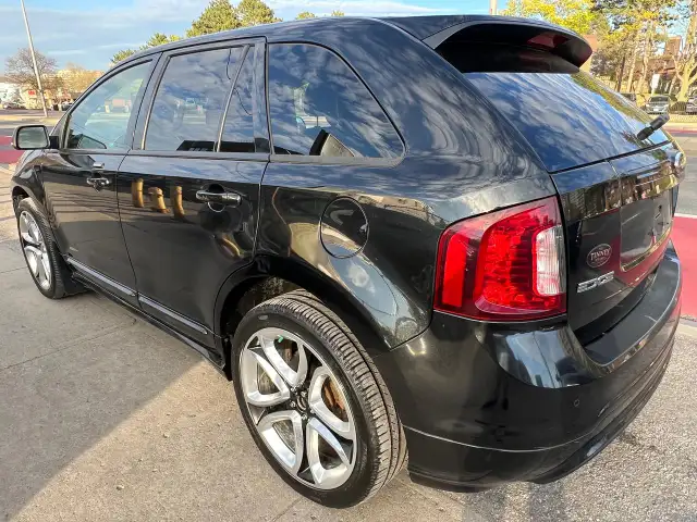 2013 Ford Edge LEATHER-SUNROOF - NAV-BACK CAM& MORE! - Photo 5