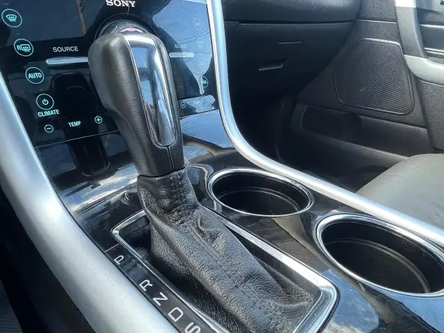 2013 Ford Edge LEATHER-SUNROOF - NAV-BACK CAM& MORE! - Photo 24