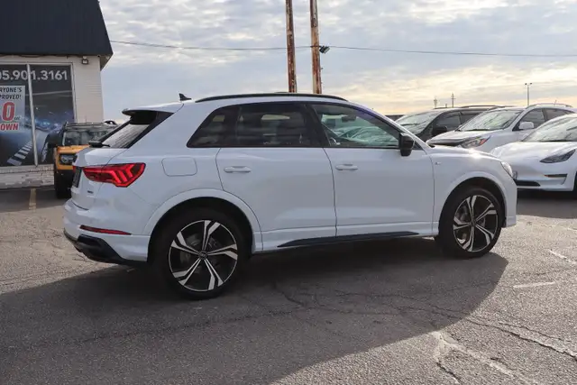 2022 Audi Q3 - Photo 7