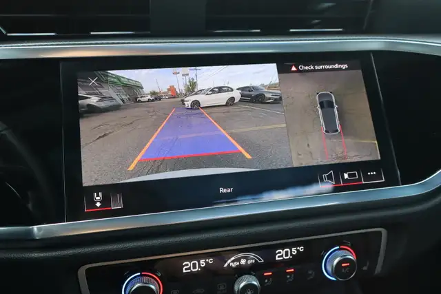 2022 Audi Q3 - Photo 16