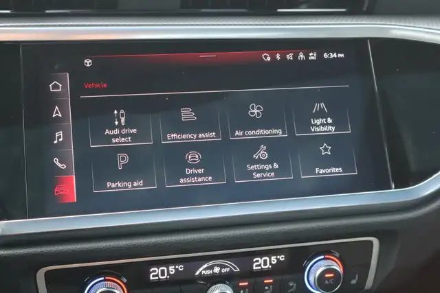 2022 Audi Q3 - Photo 18