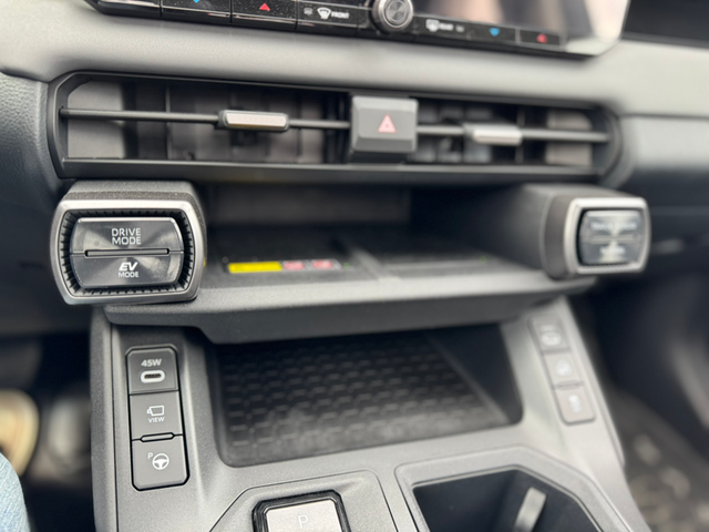 2026 Toyota RAV4 Limited LIMITED AWD TRIM - Photo 11