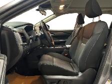 2025 Nissan Rogue SV Moonroof - Photo 13