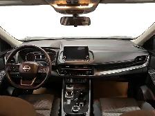 2025 Nissan Rogue SV Moonroof - Photo 15