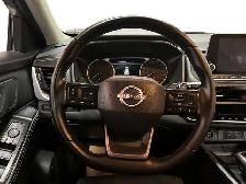2025 Nissan Rogue SV Moonroof - Photo 17