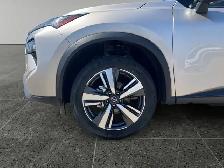 2024 Nissan Rogue SL - Photo 11