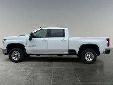 2022 Chevrolet Silverado 3500HD LT - Photo 2