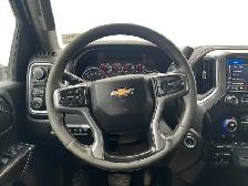 2022 Chevrolet Silverado 3500HD LT - Photo 17