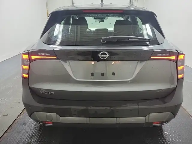 2025 Nissan Kicks S - Blind Spot Monitor - Reverse Camera !! - Photo 5