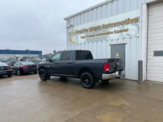 2014 Ram 1500 ST HEMI Crew Cab 5.7L V8 | No Accident | Remote St - Photo 7