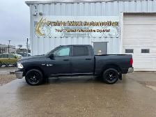 2014 Ram 1500 ST HEMI Crew Cab 5.7L V8 | No Accident | Remote St - Photo 8