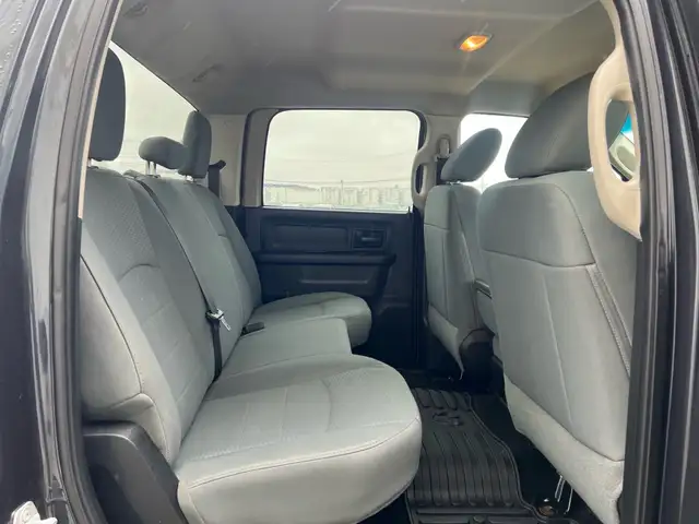 2014 Ram 1500 ST HEMI Crew Cab 5.7L V8 | No Accident | Remote St - Photo 22