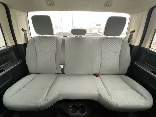 2014 Ram 1500 ST HEMI Crew Cab 5.7L V8 | No Accident | Remote St - Photo 24