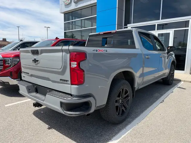 2024 Chevrolet Silverado 1500 - Photo 3