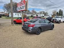2019 Nissan Sentra - Photo 2