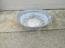 OLD OVAL TUB