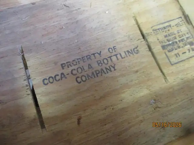 1978 GRAND FORKS COKE COCA COLA WOOD BOX CRATE $40 MANCAVE DECOR - Photo 2