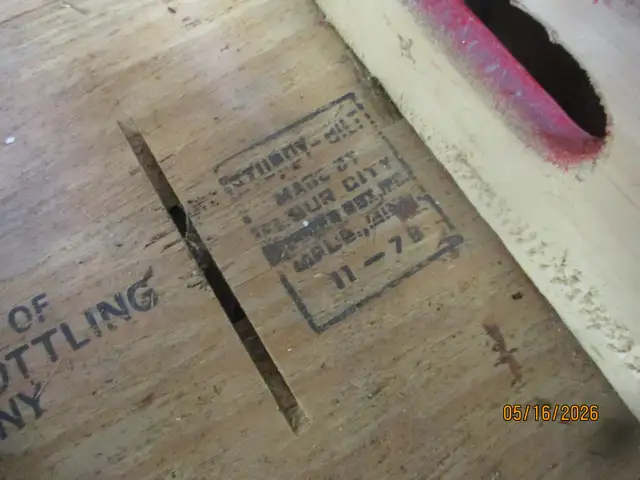 1978 GRAND FORKS COKE COCA COLA WOOD BOX CRATE $40 MANCAVE DECOR - Photo 3