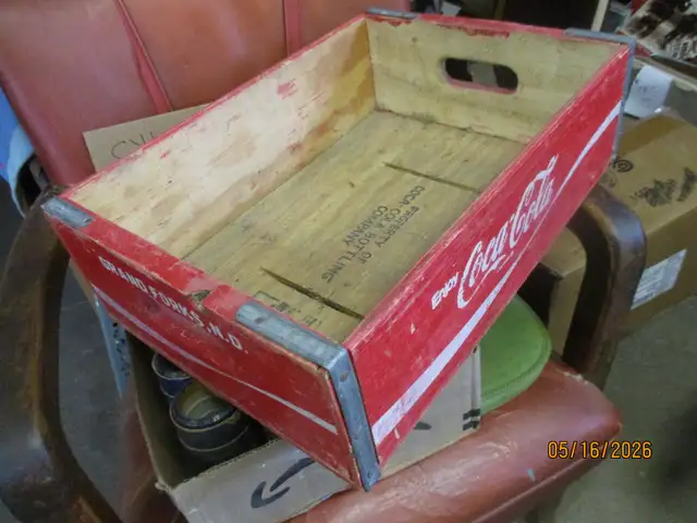 1978 GRAND FORKS COKE COCA COLA WOOD BOX CRATE $40 MANCAVE DECOR - Photo 5