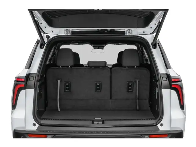 2026 Chevrolet Traverse LT - Photo 8