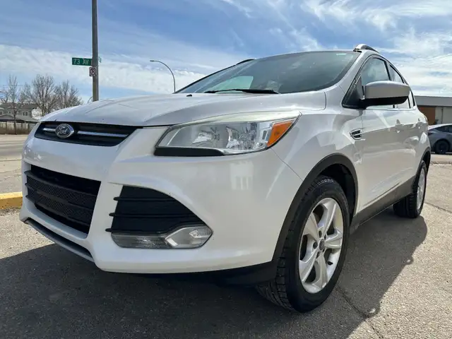 2013 Ford Escape SE 1.6L EcoBoost Turbo FWD For Sale. - Photo 2