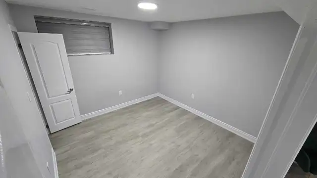 Basement for rent - Photo 6